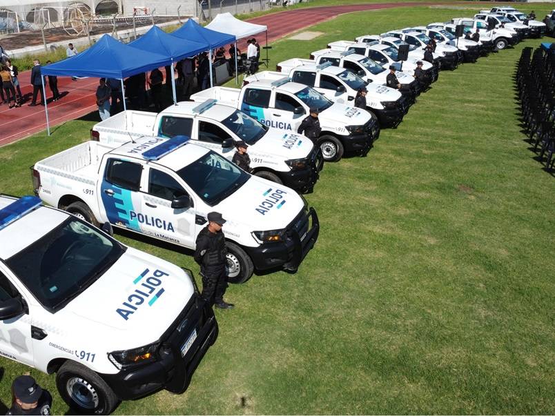 La Matanza entrega de 40 patrulleros a Policía de PBA