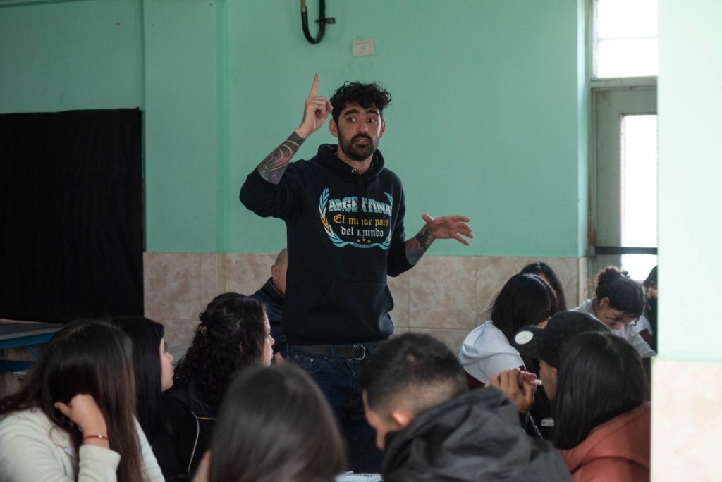 ESI en la escuela secundaria 153