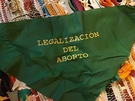 Los primeros pañuelos verdes - Foto Campaña Nacional por el Derecho al Aborto Legal, Seguro y Gratuito