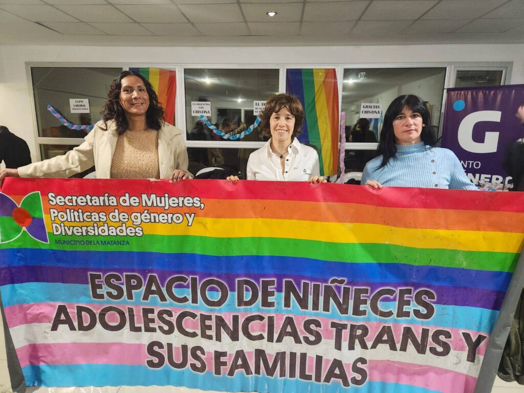 Dos años de meriendas para infancias y adolescencias trans y sus familias