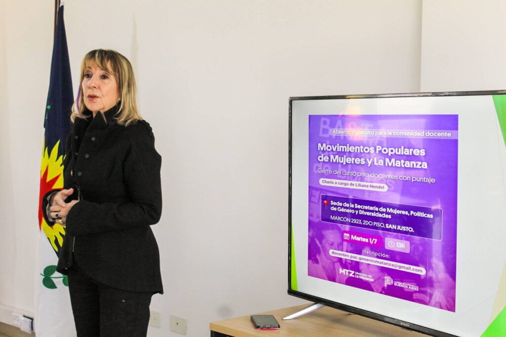 Liliana Hendel en el cierre del curso para docentes Movimientos Populares de Mujeres y La Matanza
