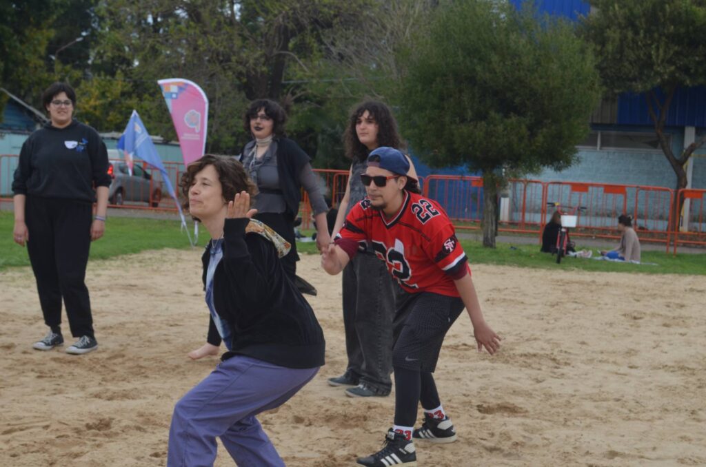 Festejo Día de la Primavera con niñeces e adolescencias trans en el Polideportivo Balestrini