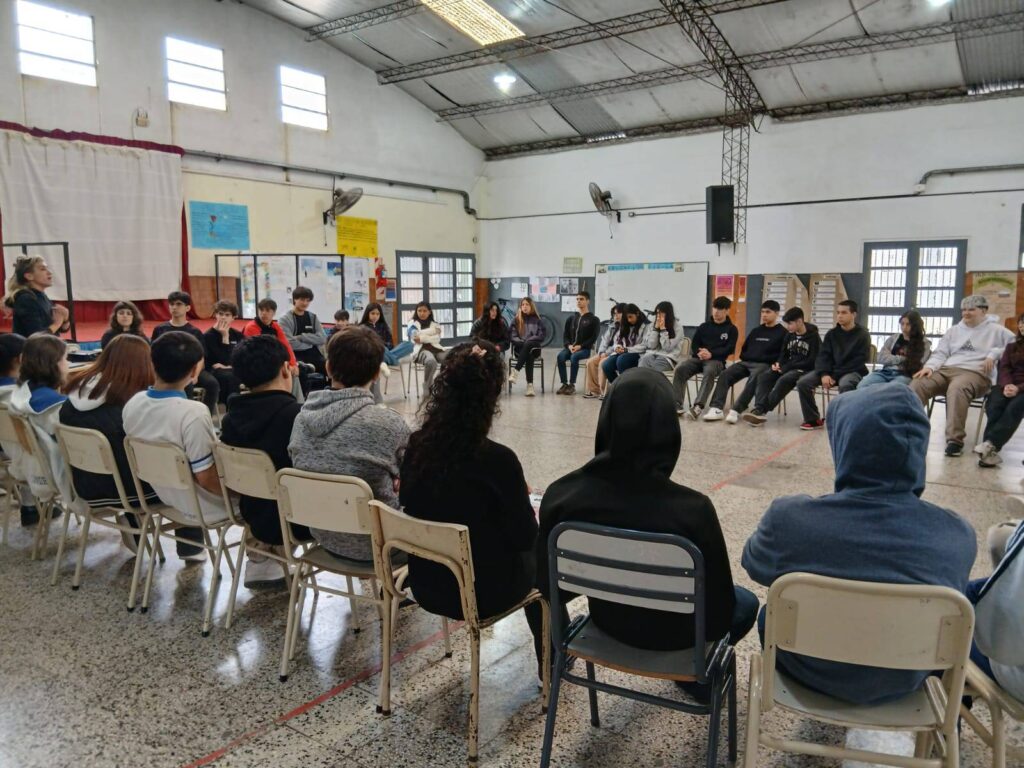 Taller de ESI en la EES N° 63, de San Justo