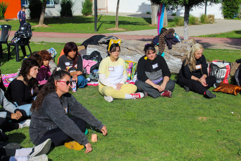 Merienda con niñeces, adolescencias trans y sus familias - octubre 2025