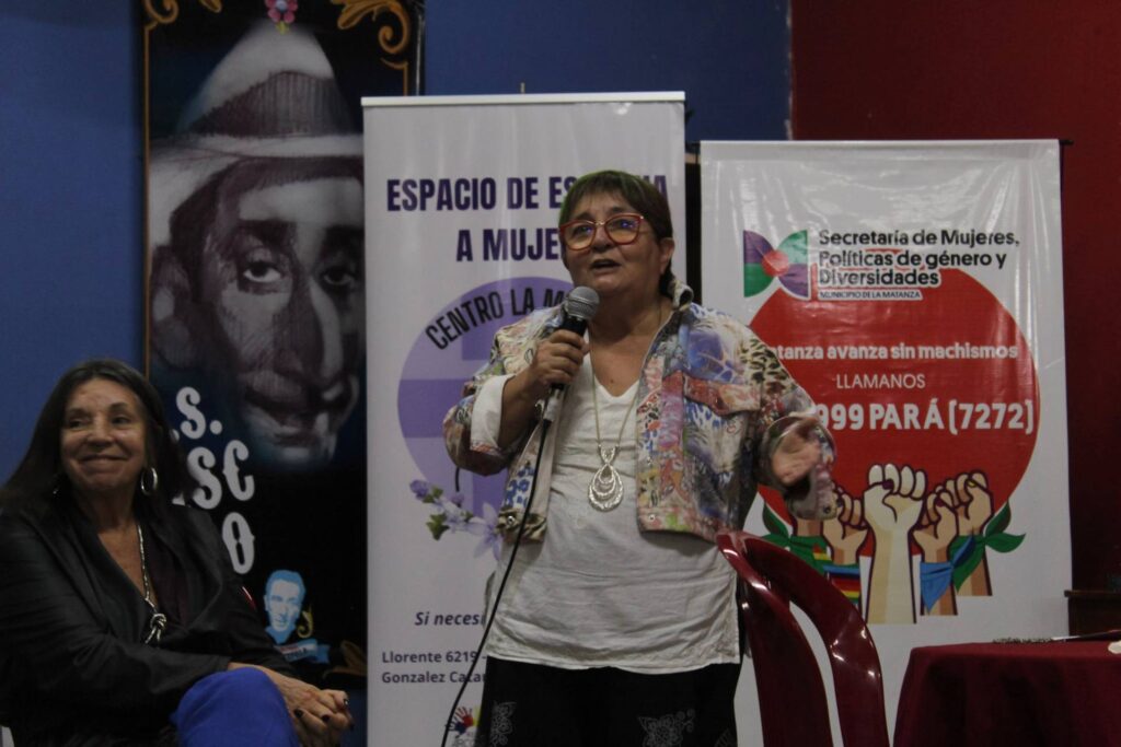 Proyección del documental Noble Igualdad, en el Centro Santos Discépolo, González Catán, La Matanza. Historia de la Ley de Cupo Femenino. Referenta Delia Juárez