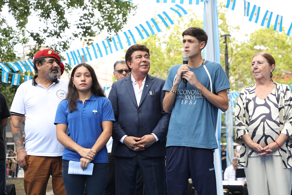 Homenaje Héroes y Veteranos de Malvinas en La Matanza, Fernando Espinoza