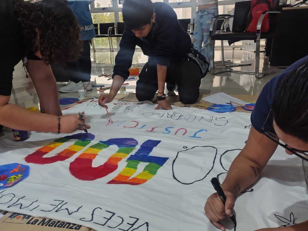 meriendas infancias y adolescencias trans en conmemoración a los 50 años de democracia