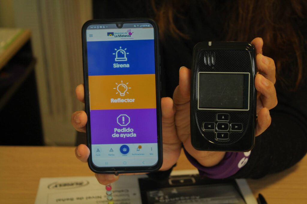 Botón antipánico de alcance municipal y el dispositivo dual