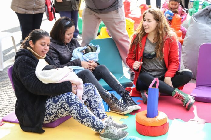 Actividades gratuitas de cuidados prenatales y preparación para el parto
