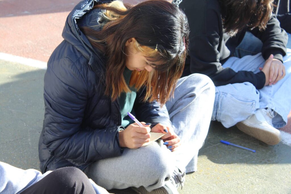 Nuestra jugada, jornada prevención violencia en noviazgos, con Envión Uniendo Barrios en Casanova